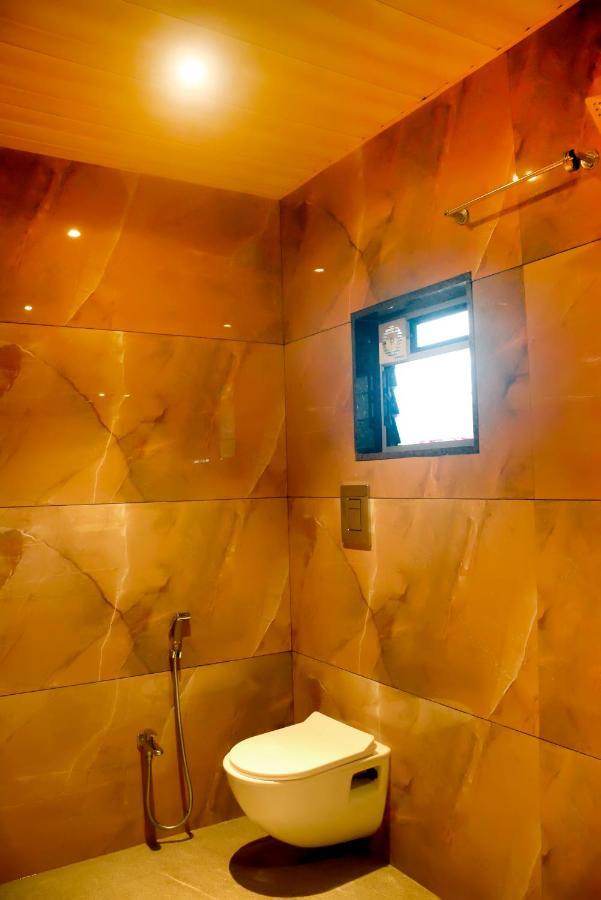 Hotel Prasad Nx มุมไบ ภายนอก รูปภาพ